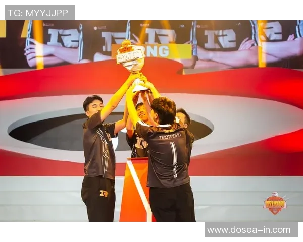 RNG战队凭借68分稳居精英赛积分榜首位,争夺冠军之路愈发明朗 RNG战队凭借68分稳居精英赛积分榜首位,争夺冠军之路愈发明朗